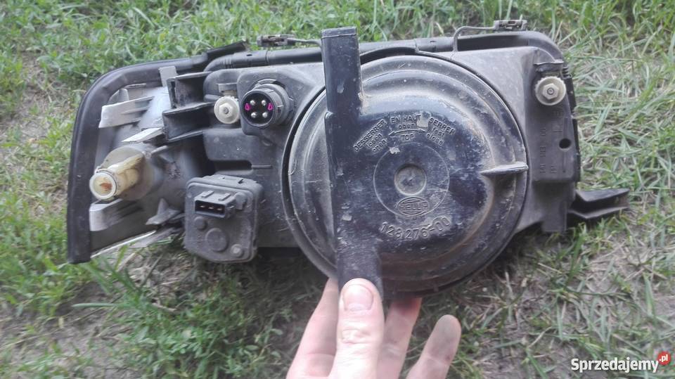 Lampa przednia Audi 80 b4 wielkopolskie