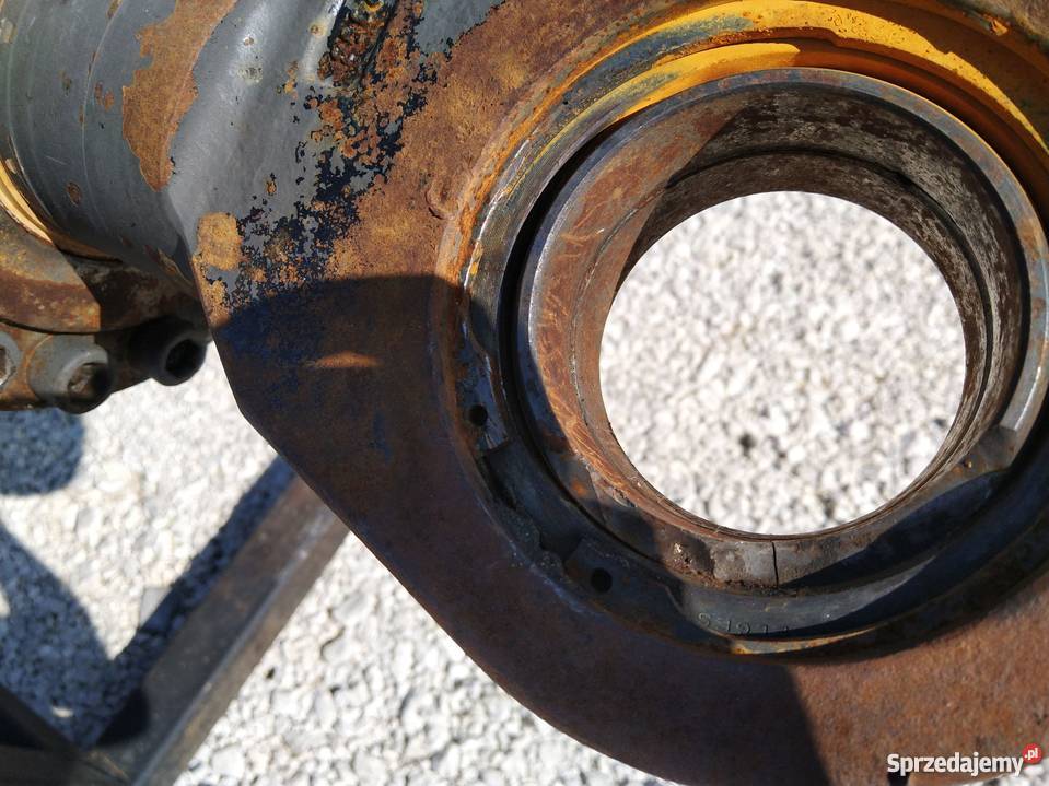 Siłownik Volvo EC 180 210 220 230 240 290 300 Kielce