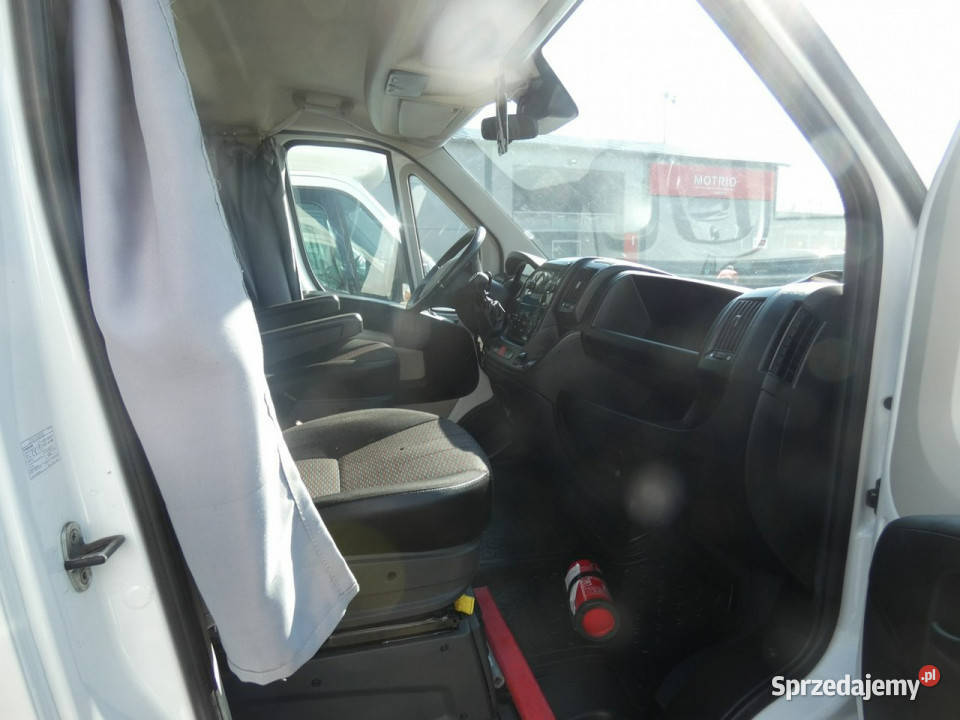 Peugeot Boxer boxer plandeka skrzyniowy 8 ep biały Raszków sprzedam