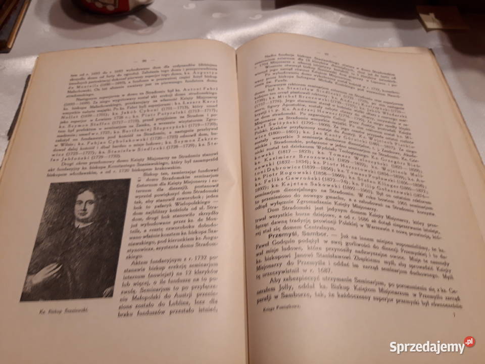 Księga Pamiątkowa Trzechsetlecia Zgromadz Księży wielkopolskie Iwno