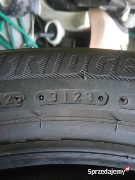 Sprzedam komplet Opon 22550 r19 nowe Bridgestone Gostynin sprzedam