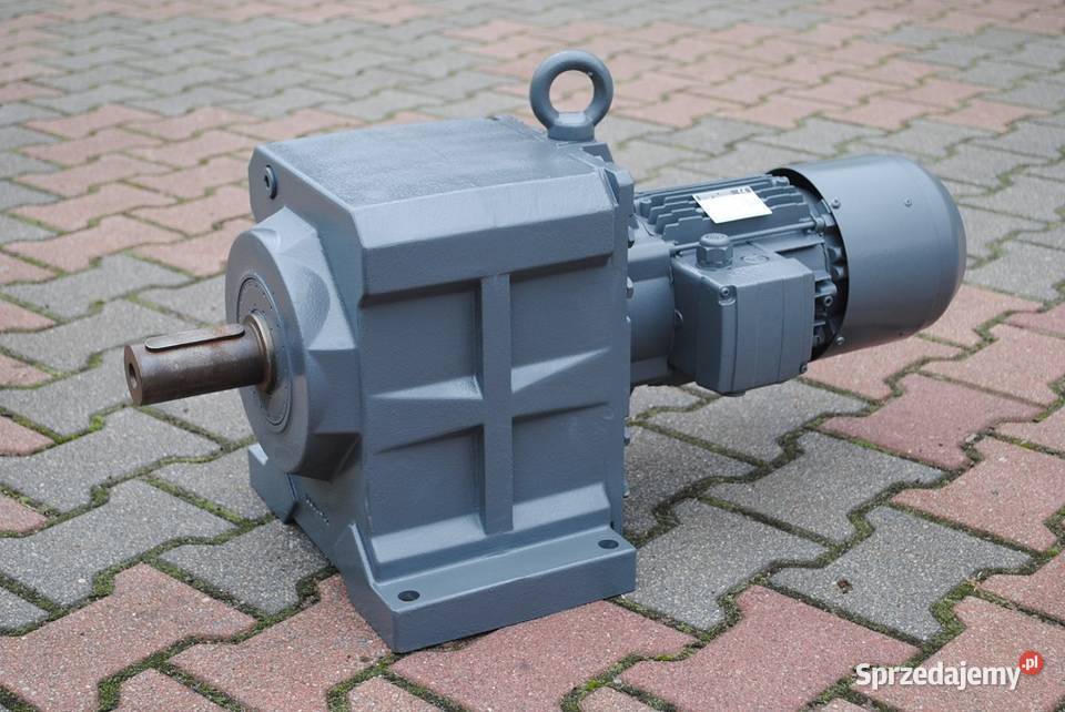 Motoreduktor 15kw 38obrmin Firmy BAUER Kargowa