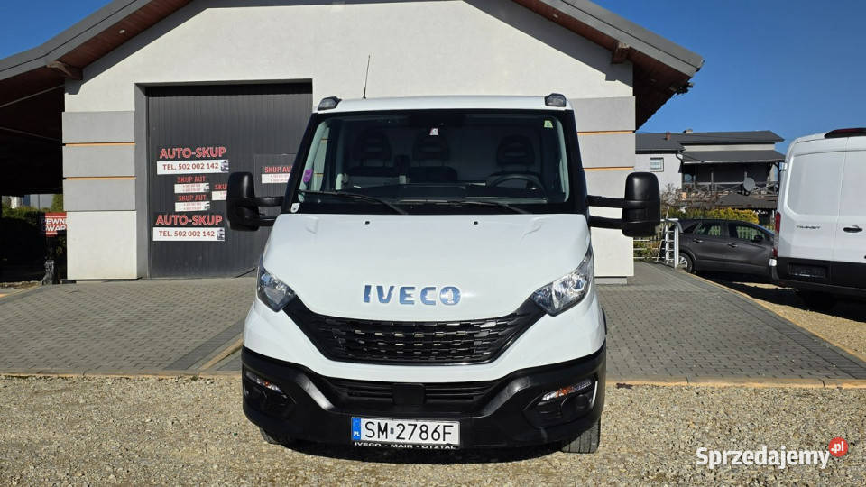 Iveco Daily 35S14 klima 3 osobowy długi nowy Iveco Chełm Śląski