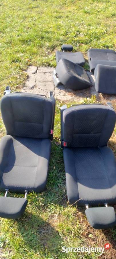 DAIHATSU SIRION II fotel przód tył kanapa osobowe Fotele i kanapy Kielce sprzedam