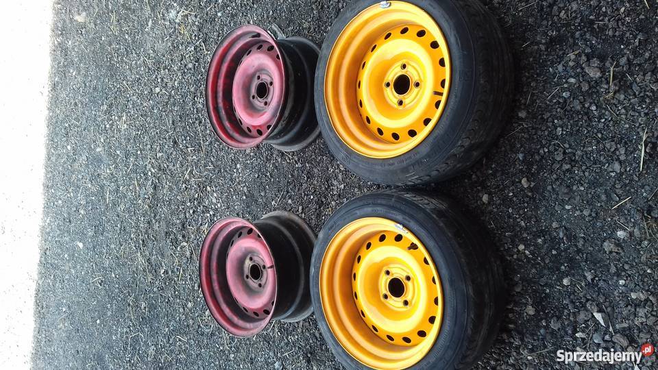 Szeroka stal 4x100 Radwanów-Kolonia