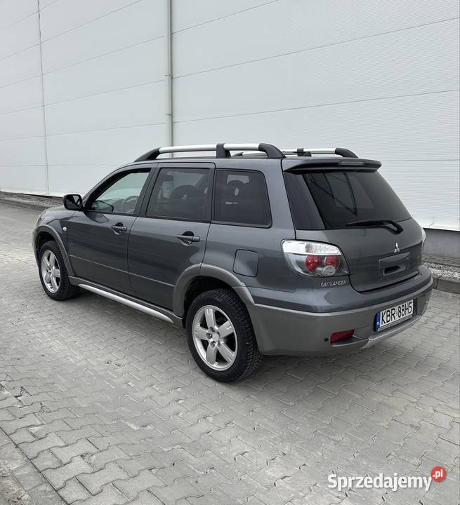 Mitsubishi Outlander 20 gaz 2006r 4x4 benzyna+LPG podkarpackie Pilzno