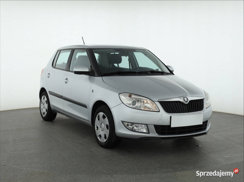 Skoda Fabia 14 16V isofix mazowieckie Piaseczno
