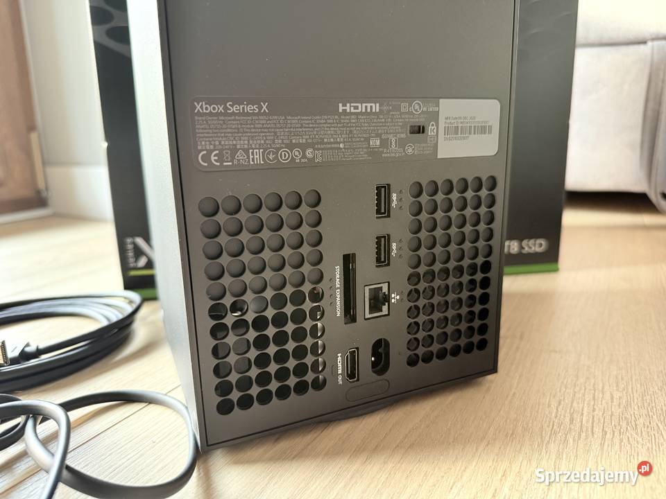 Xbox Series X 1TB KOMPLET 2 PADY NOWA Pod GTA VI sprzedam