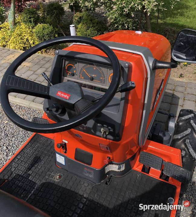 Traktorek 4x4 Kubota Aste A17 Japoński traktor
