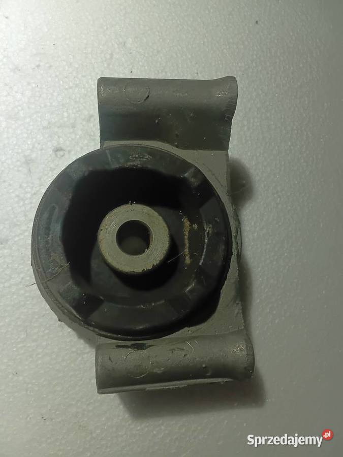 Poduszka skrzyni biegów AUDI 80 NOWA osobowe Milejewo