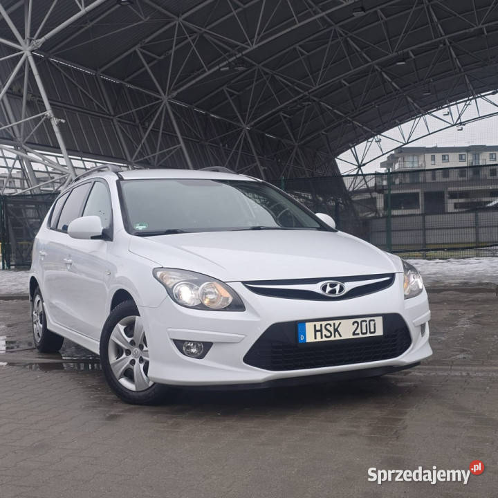 Hyundai i30 Hyundai i30 14 Blue Classic I ESP mazowieckie Ostrów Mazowiecka