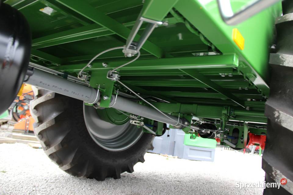 Rozrzutnik obornika tandem dwuosiowy rozrzutniki Rogóźno