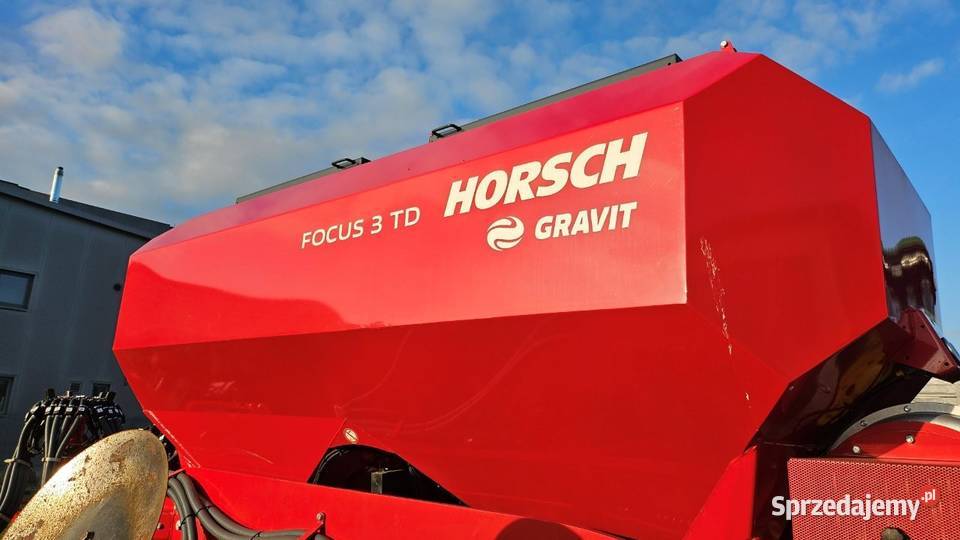 Zestaw uprawowosiewny HORSCH Focus 3 TD do siewu Jatutów