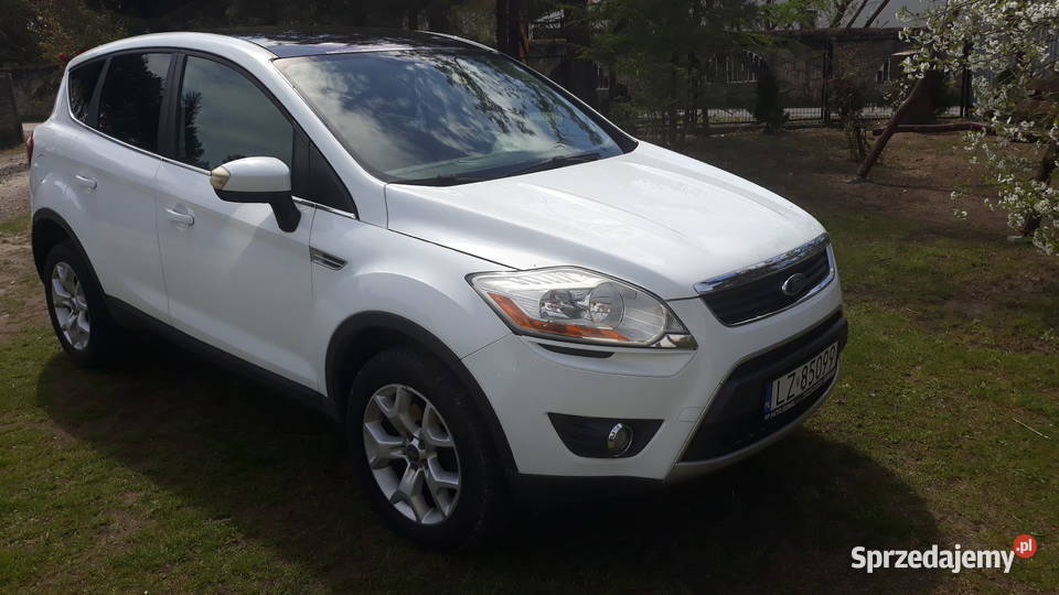 Ford Kuga z 2008 roku z panoramą w białym Zamość