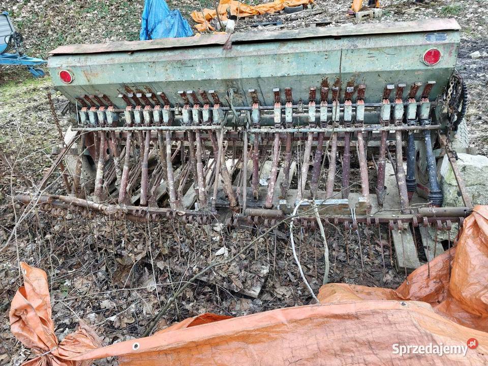 Siewnik zbożowy Poznaniak Pstrągowa