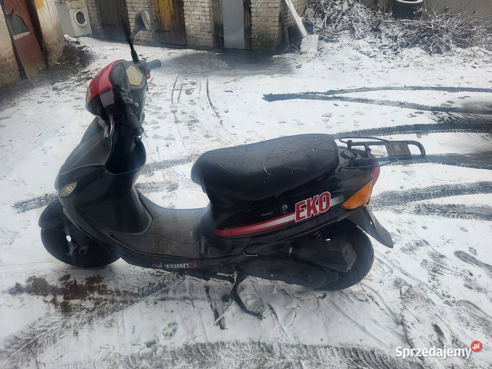 Sprzedam skuter łódzkie Zgierz sprzedam