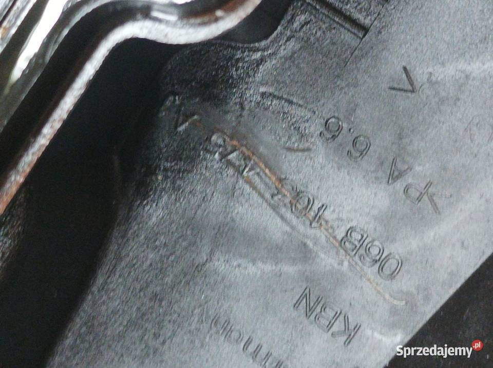 POKRYWA ZAWORÓW 06B103475A 20 20V ALT Audi A4 II Rok produkcji 2002