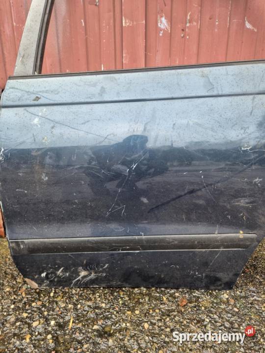 TOYTA Carina T190 dzwi tylne lewe