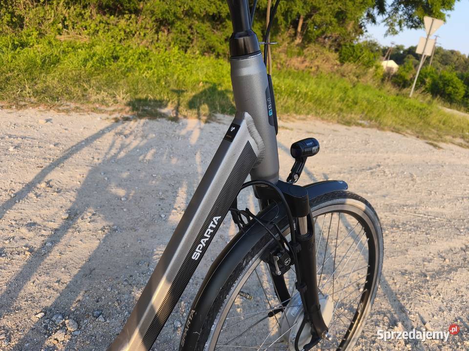 Parka rowerów elektrycznych Sparta F8E Damski Bralin