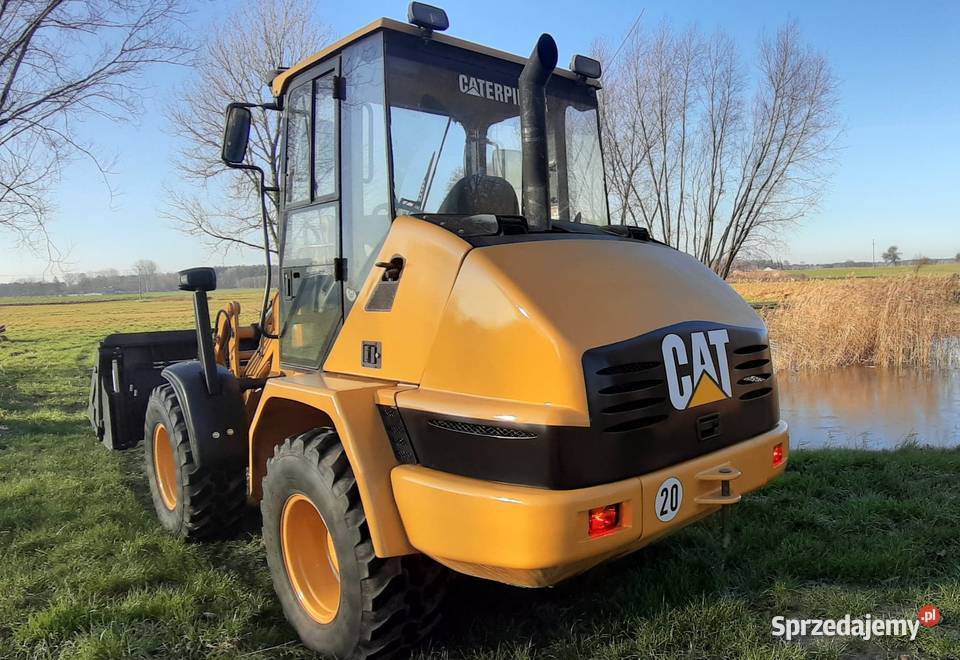 Ładowarka kołowa CAT CATERPILLAR 908 stan bd