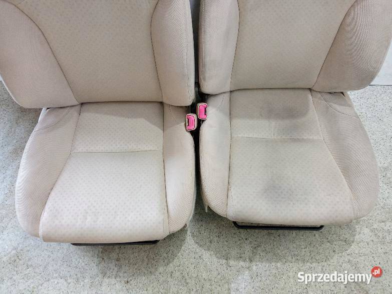 FOTELE KANAPA BOCZKI KOMPLET JASNE Lexus IS II sprzedam