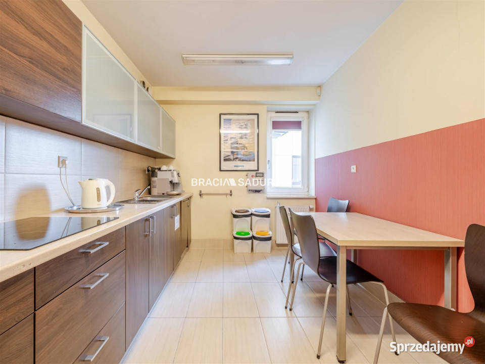 Lokal 269m2 Kraków Plac Bohaterów Getta