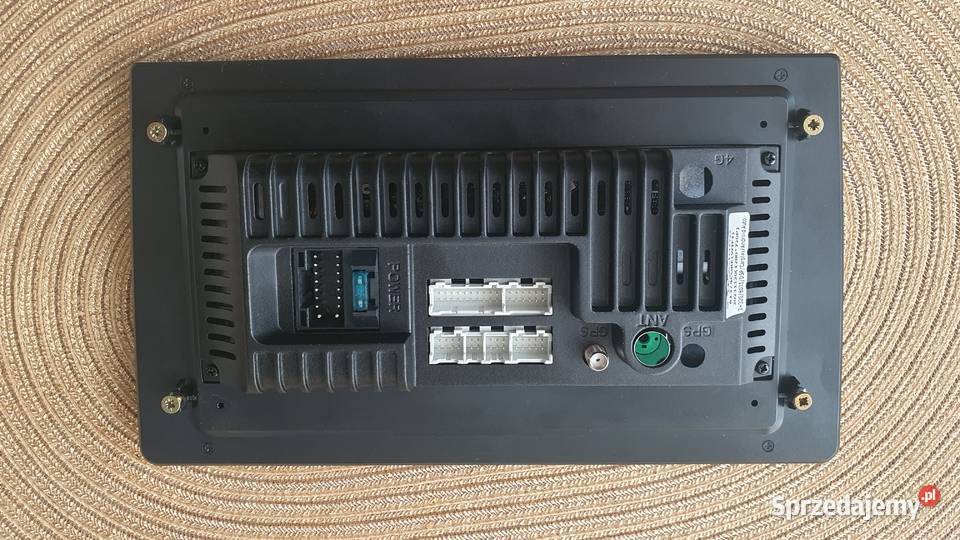 Radio z androidem HY260N 232 GB z ramką do