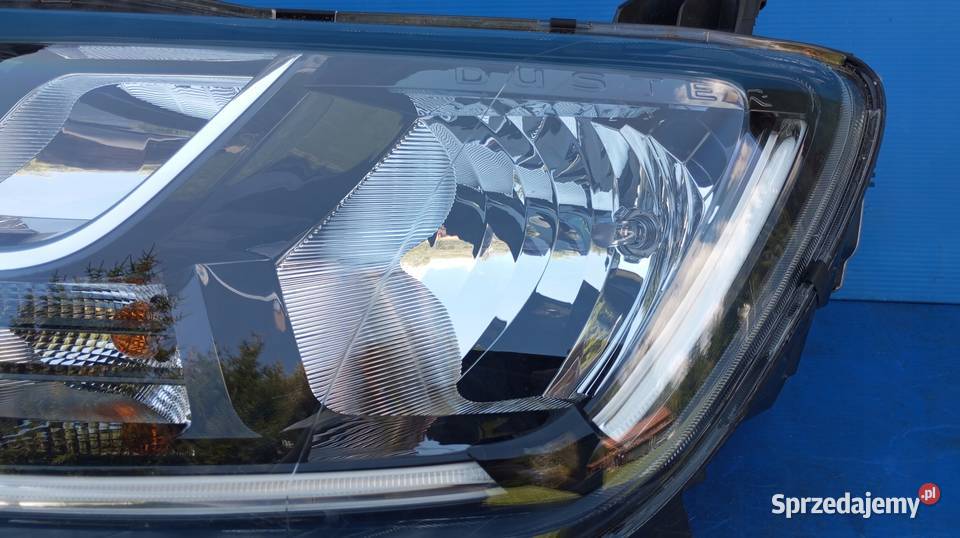 LAMPA LEWY PRZÓD EU LED DACIA DUSTER II 2