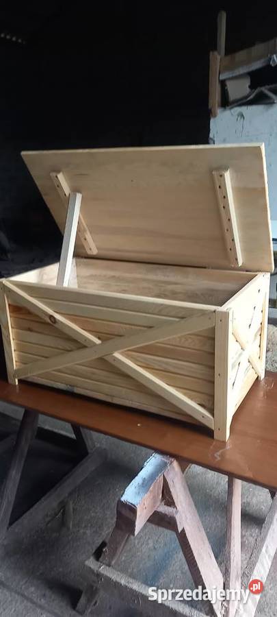 Skrzynia drewniana kuferek siedzisko Żeleźniki sprzedam