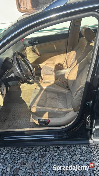 Passat 130 jasny środek mazowieckie Huta Mazowszańska sprzedam