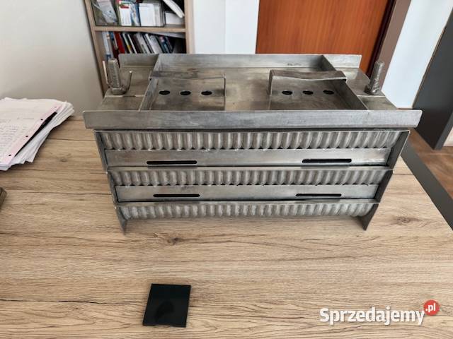 Wieża forma do mięsa karbowana Głogówko