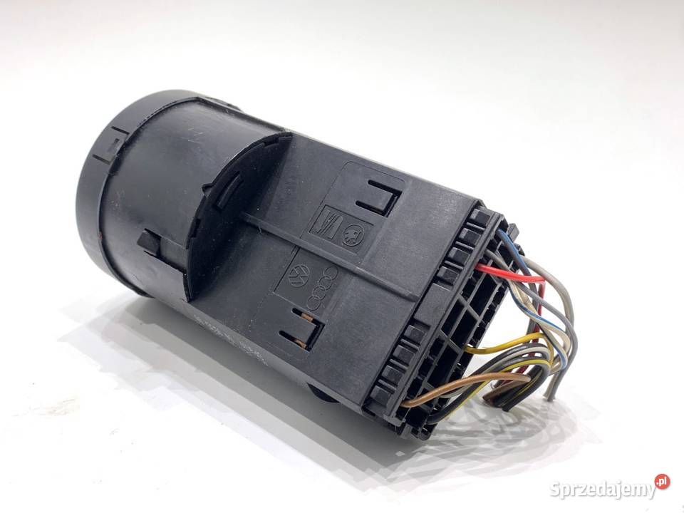 WŁĄCZNIK ŚWIATEŁ AUDI A4 B6 8E0941531 0005 osobowe sprzedam