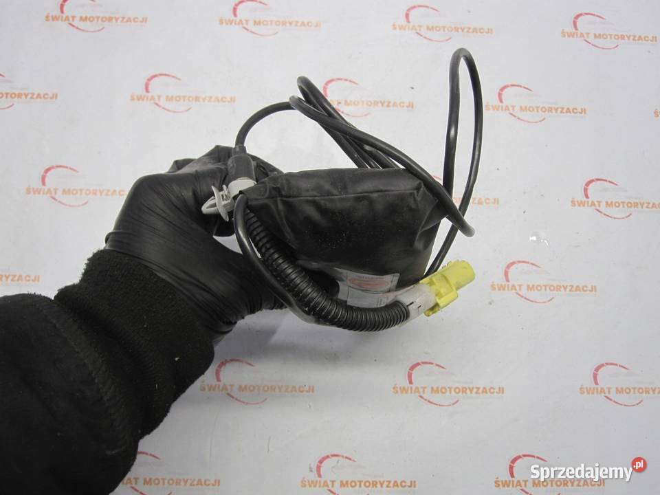 OPEL ANTARA 16r poduszka fotela prawa 95371031 Kielce