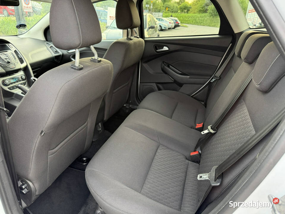Ford Focus Zamień swoje auto zostaw w klimatyzacja Siemianowice Śląskie