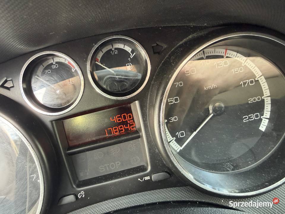 Peugeot 308 16 benzyna 2010 Bogaty opłaty na nieuszkodzony podkarpackie