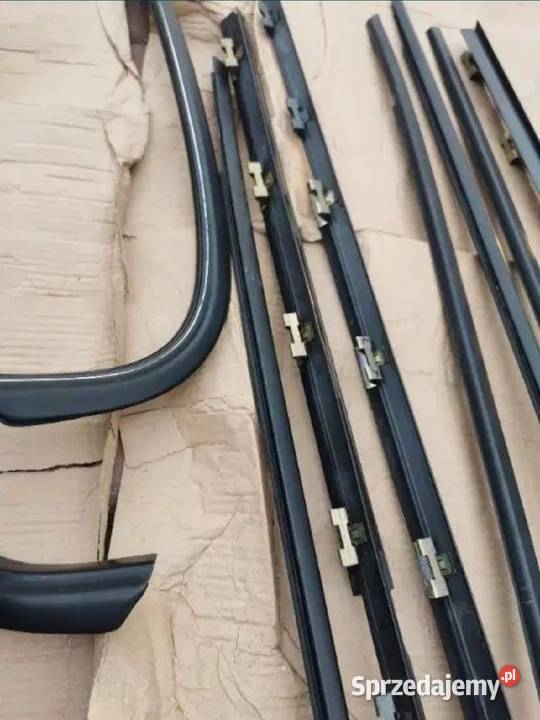 Listwa shadowline BMW E34 sedan Żory