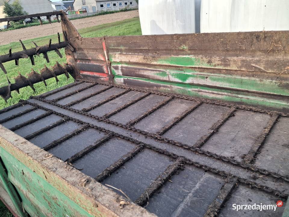 Rozrzutnik obornika 6 Ton nieuszkodzony Rozrzutniki obornika Szumowo