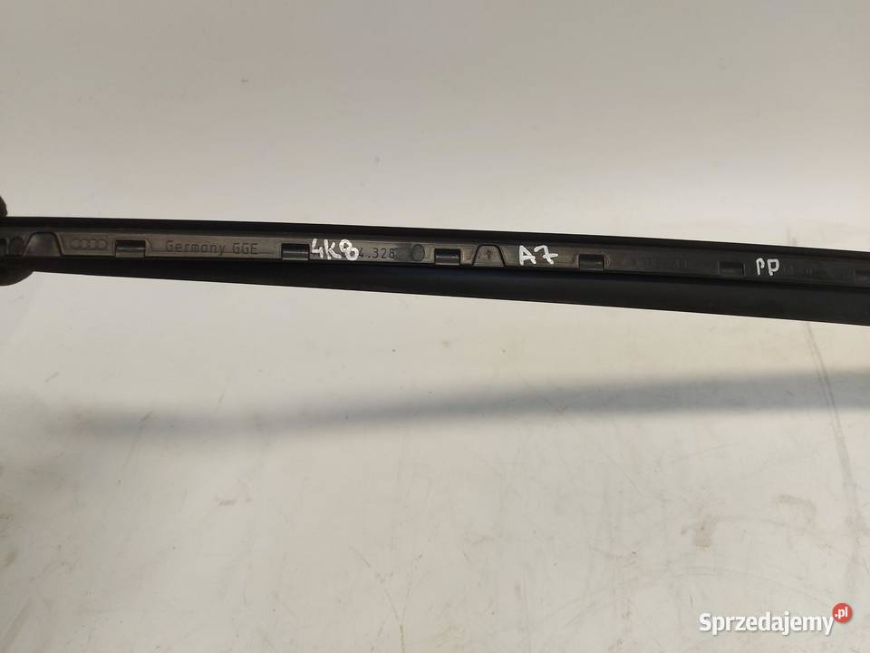 Audi A7 II 4K8 4M0 TFSI LISTWA SZYBY PRAWA