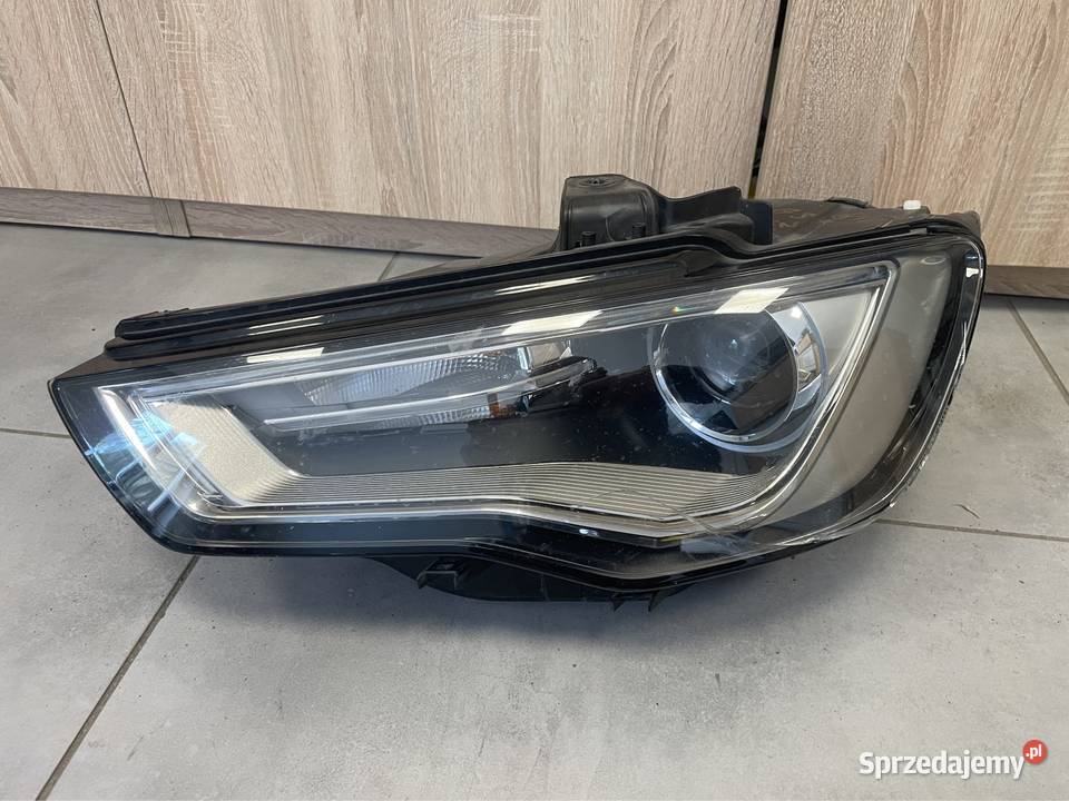 Audi 8v0 a3 xenon reflektor lewy przód Rok produkcji 2012 Kozubszczyzna sprzedam