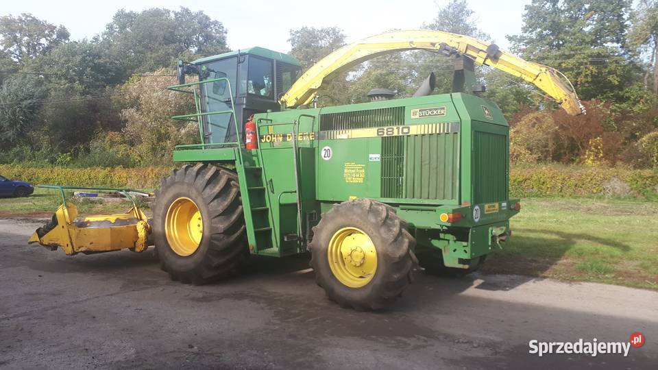 Sieczkarnia JD 6810 Wołów