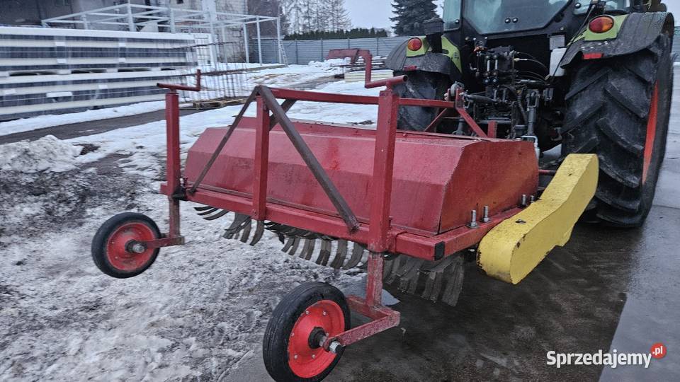 Łęciniarka obcinaczka fo buraków liści Pozostałe Zakroczym