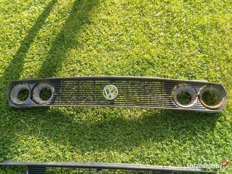 VW Passat TS B1 typ32 atrapa przednia Rzeszów