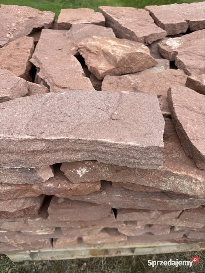 Piaskowiec czerwony murek grilla ścieżkę w Szydłowiec
