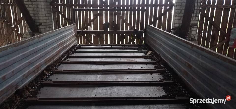 Rozrzutnik 2osiowy nieuszkodzony Plecka Dąbrowa