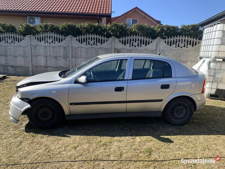 Opel astra 16 LPG uszkodzony Astra Gorzkowiczki