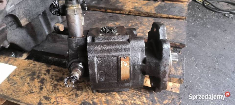 POMPA ŁADOWARKA MANITOU MLT 731 03580501 kujawsko-pomorskie