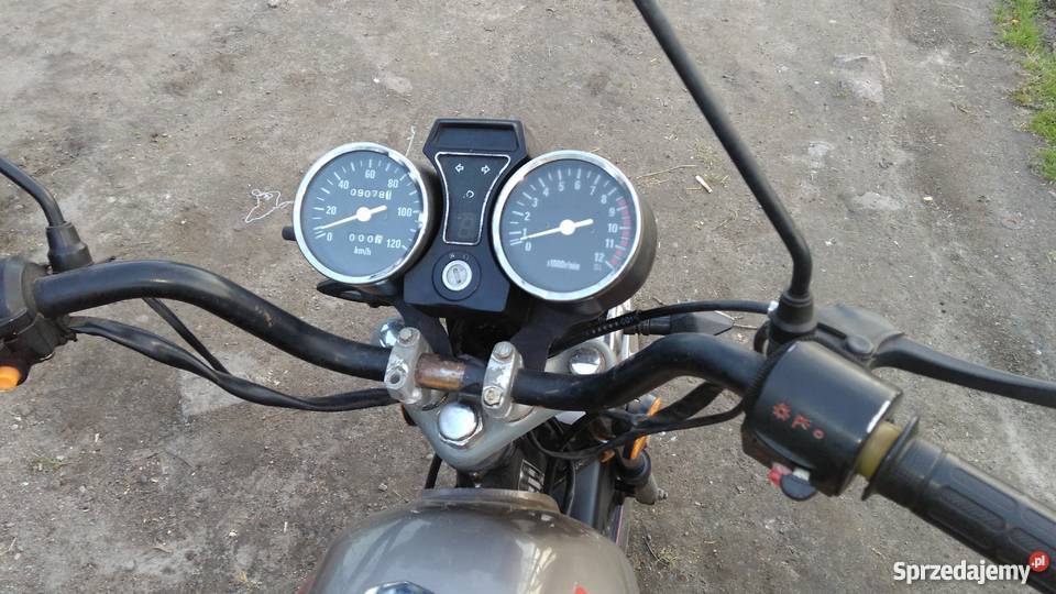 Sprzedam czterosuwowy sprzedam