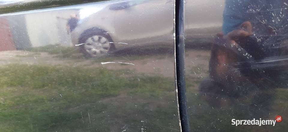 Drzwi Honda Accord VI 6 sedan NH605PA Ostrowiec Świętokrzyski sprzedam