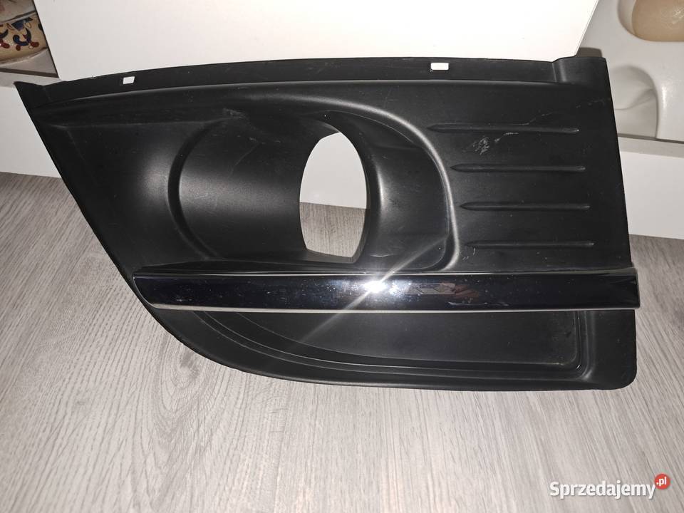 KRATKA HALOGENU CITROEN OE 9680404177 PICASSO Oświetlenie Kargowa