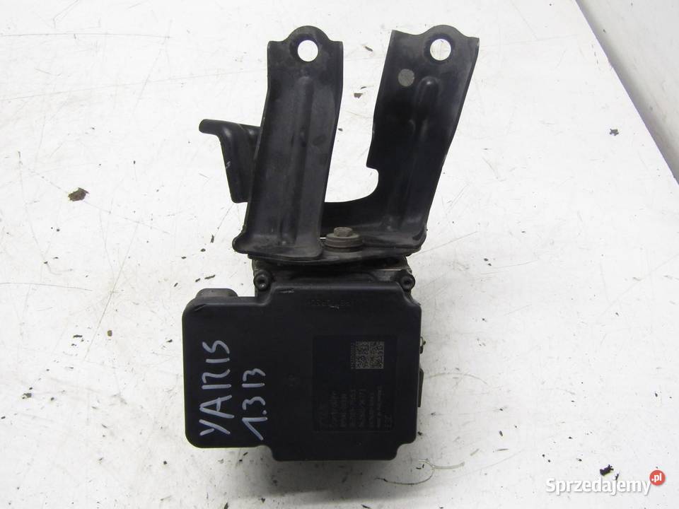 POMPA ABS 13 VVTI TOYOTA YARIS III LIFT Pompy hamulcowe
